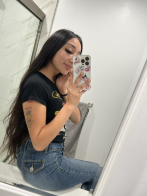 I’m available for both Incall or outcall 😍🎈💐 Text me on INSTAGRAM; an